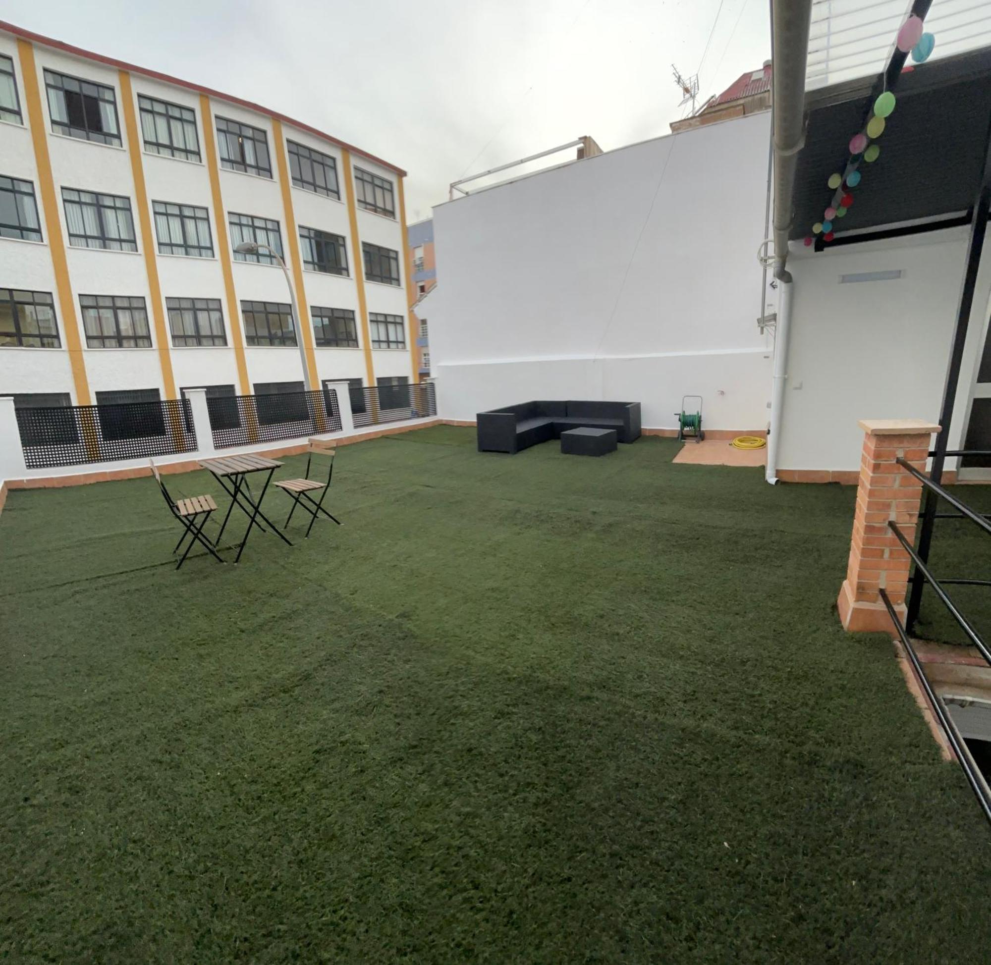 Apartamentos La Hormiguita Малага Екстериор снимка
