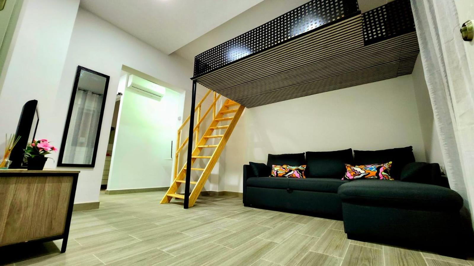 Apartamentos La Hormiguita Малага Екстериор снимка
